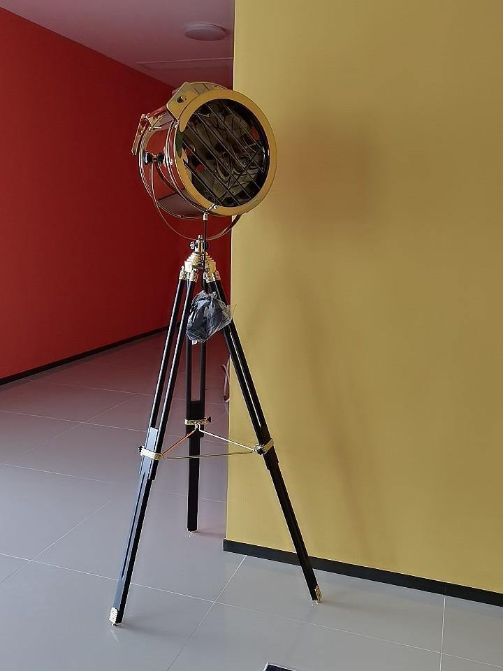 Alfred Tripod Floor lamp