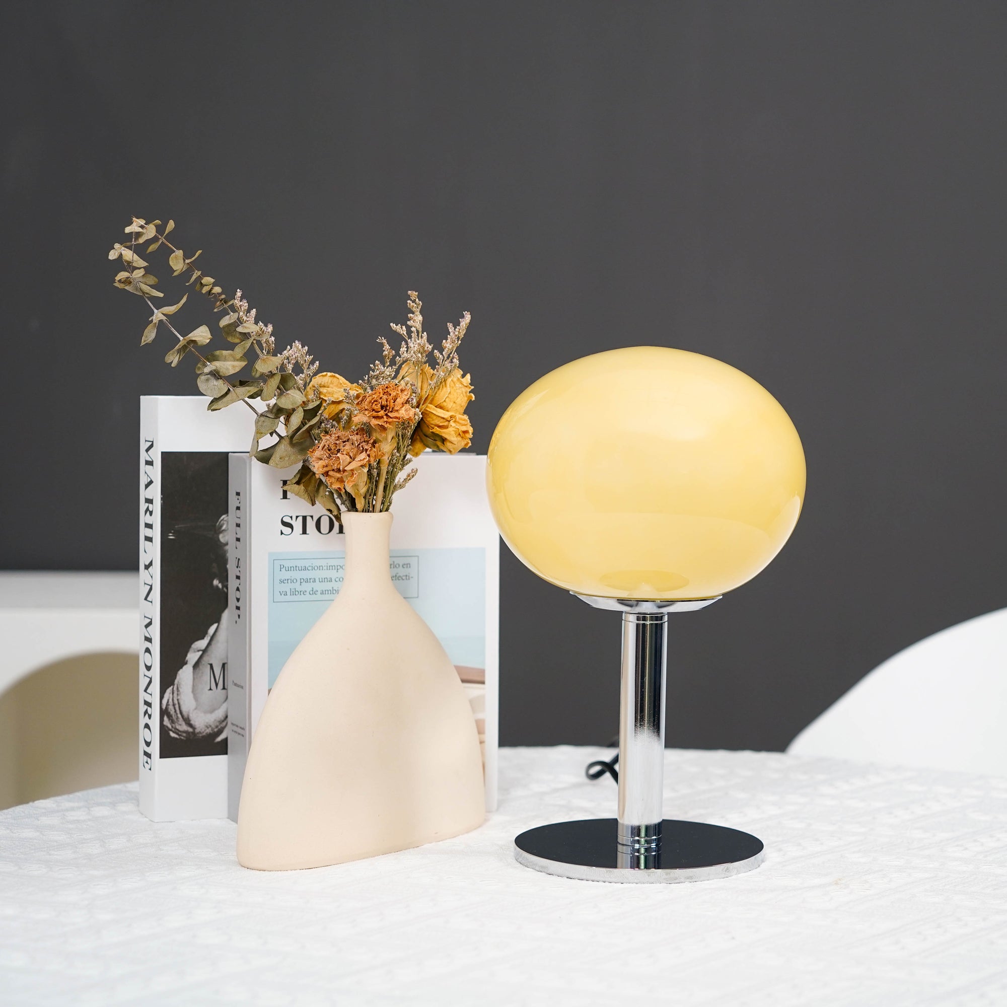 Lampe de table Am1n