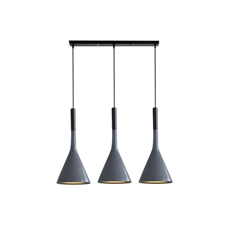 Lampe à suspension en résine Aplomb