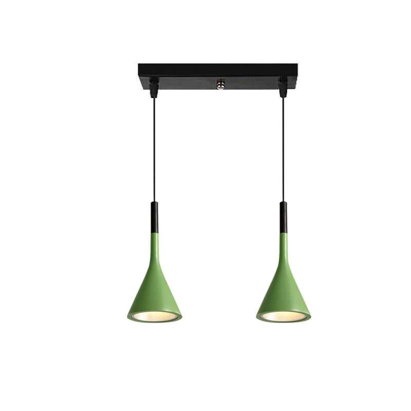 Lampe à suspension en résine Aplomb