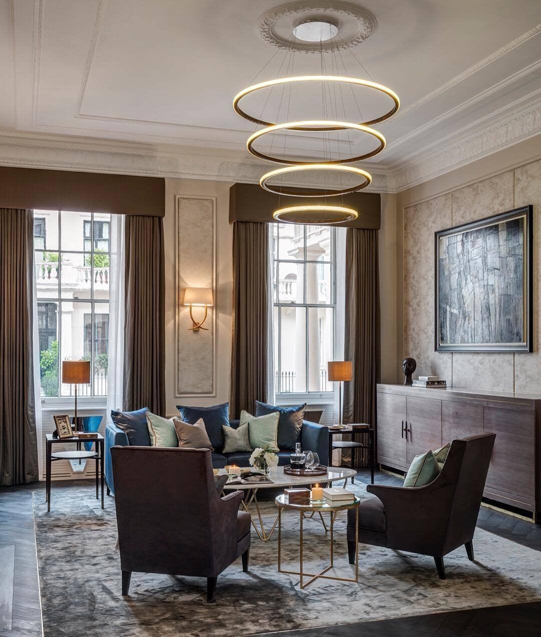 Aura Chandelier