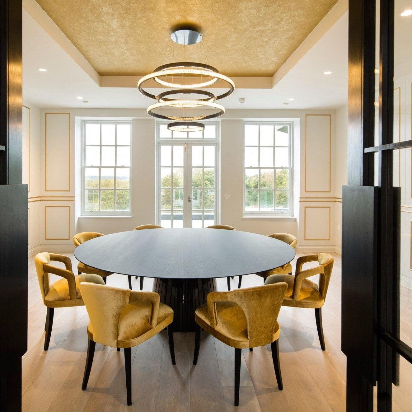 Aura Chandelier