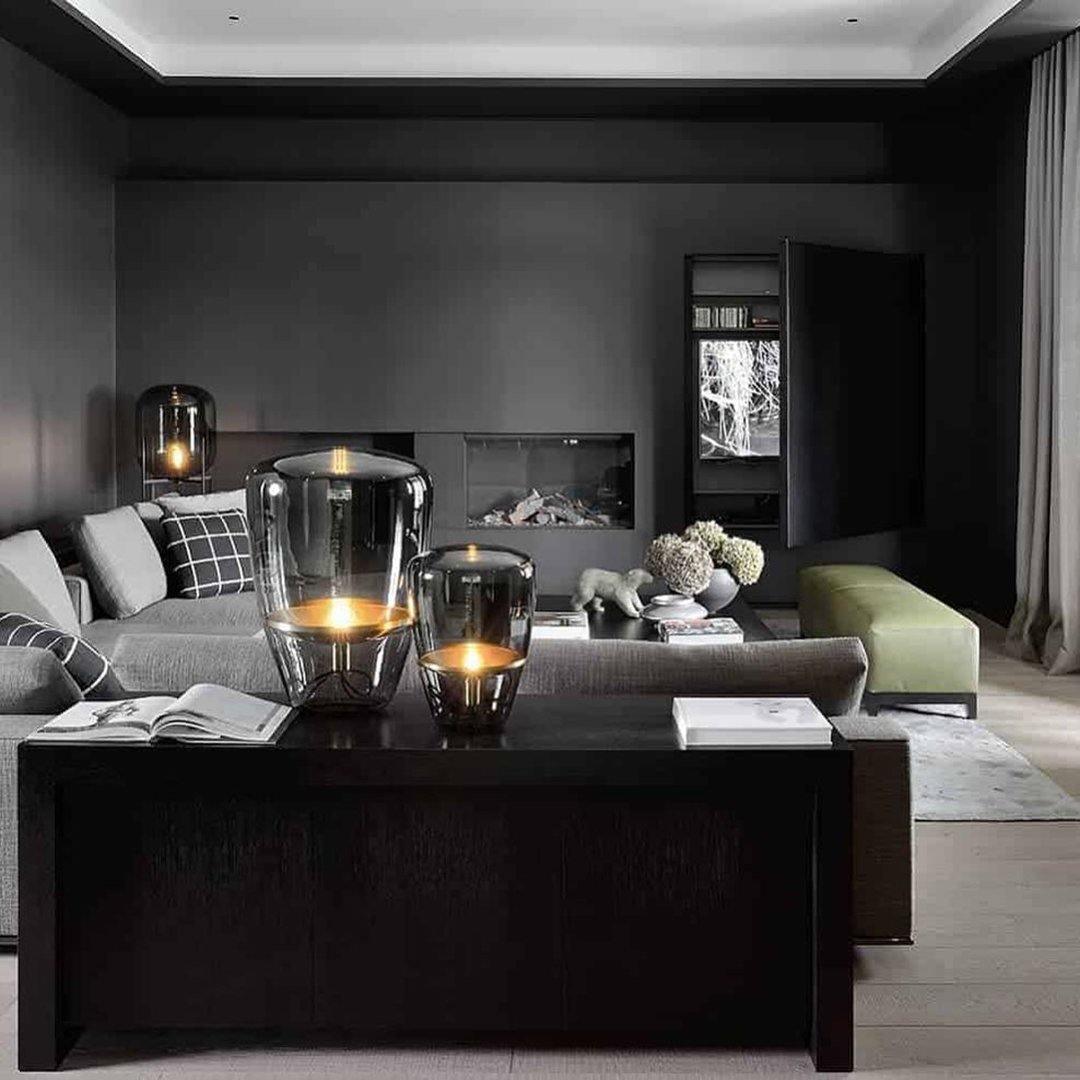 Balloon table lamp