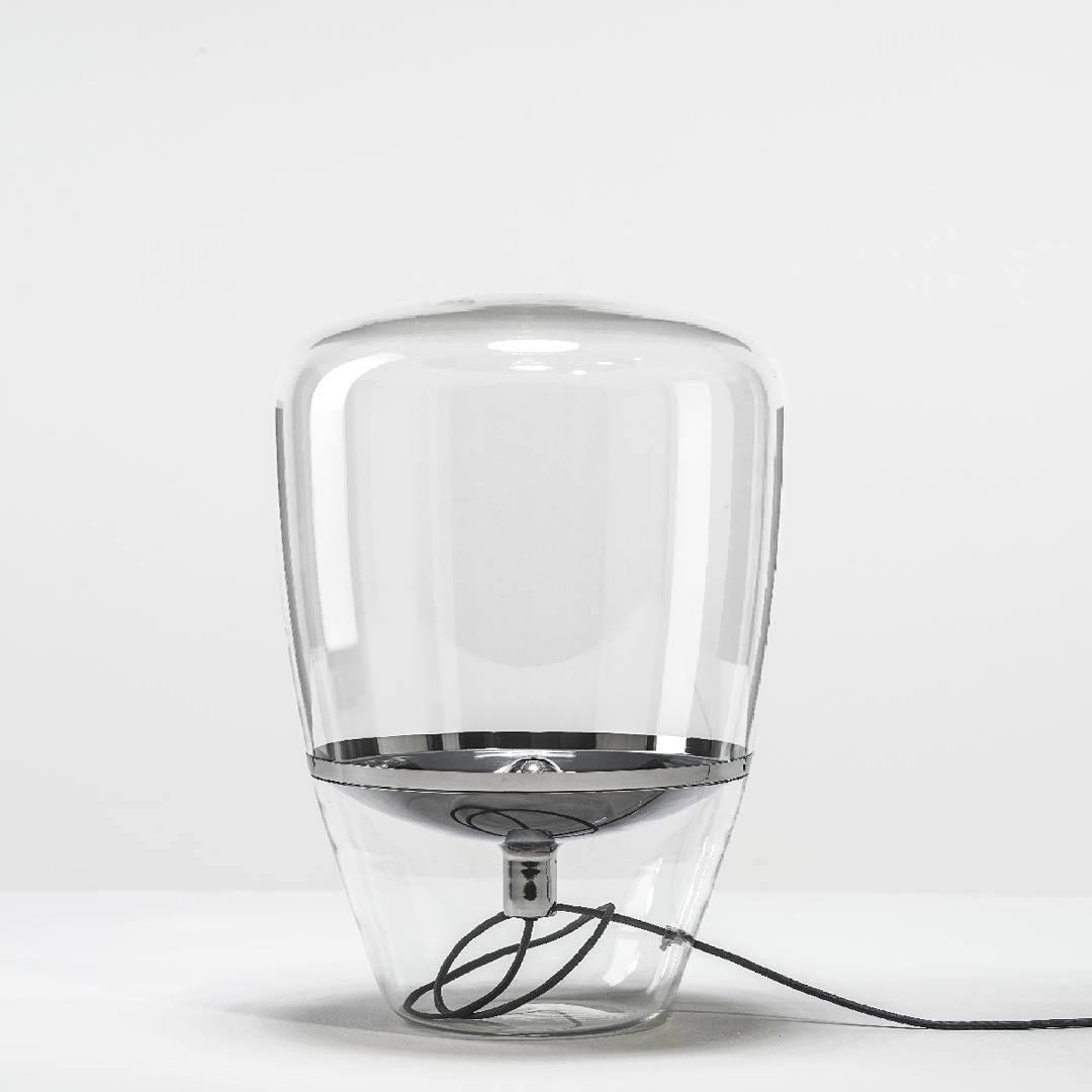 Balloon table lamp