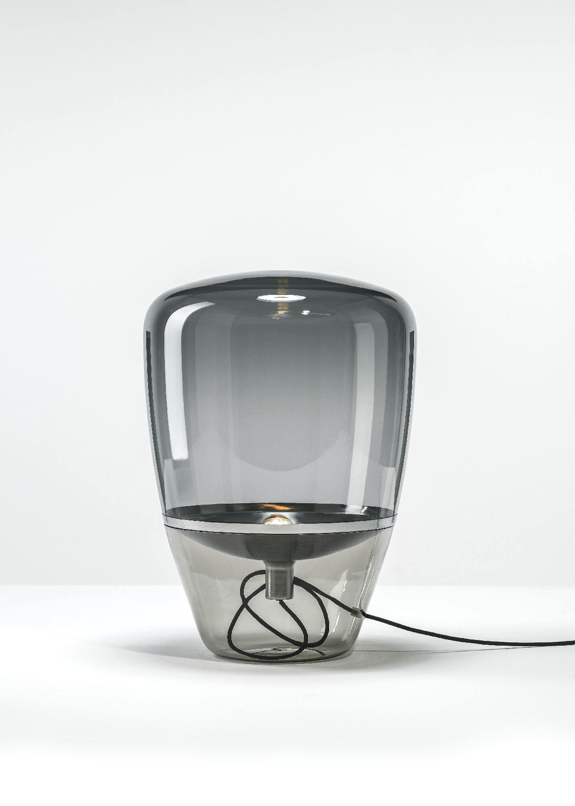 Balloon table lamp