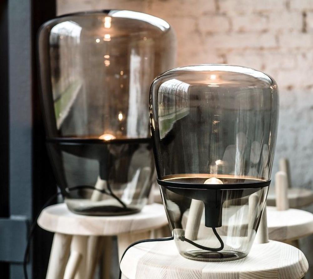 Balloon table lamp