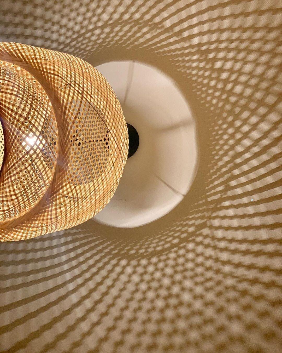 Pendelleuchte aus Bambus