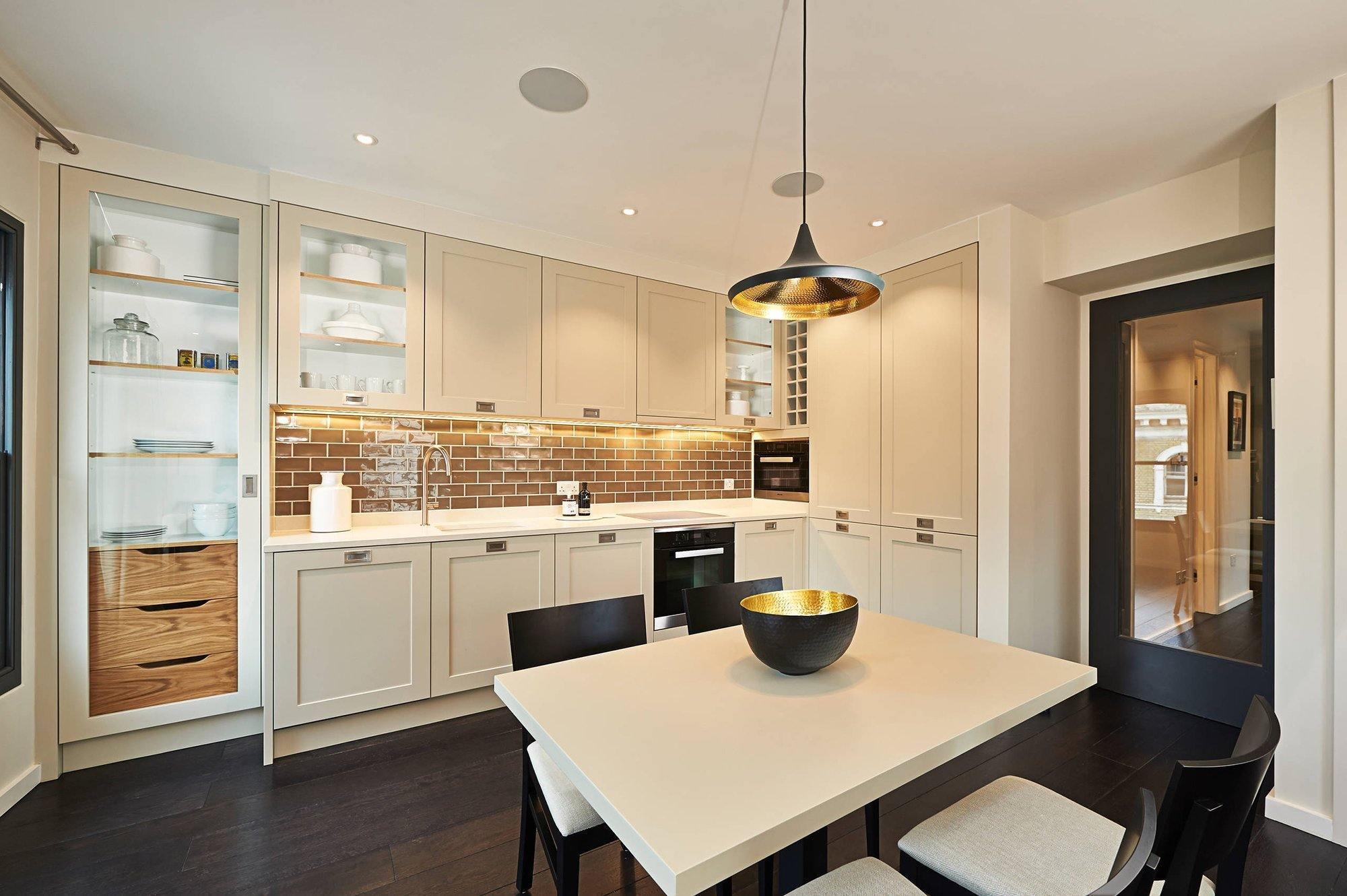 Beat Pendant Light