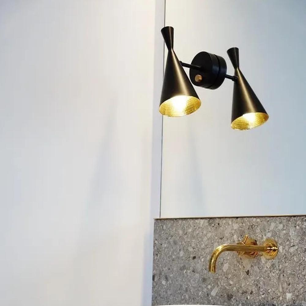 Batir la luz de la pared