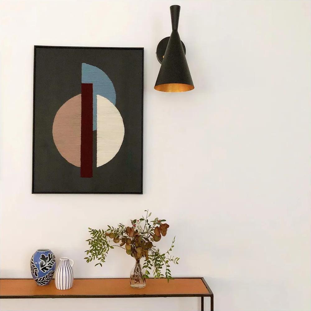 Batir la luz de la pared