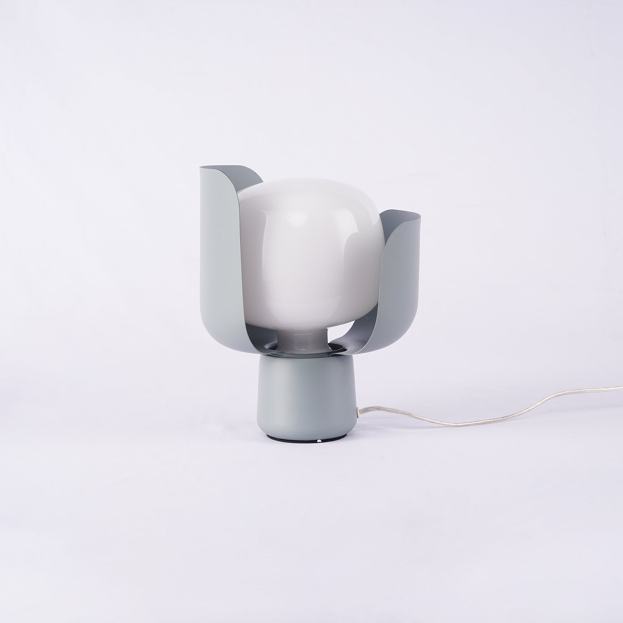 Blom-Tischlampe