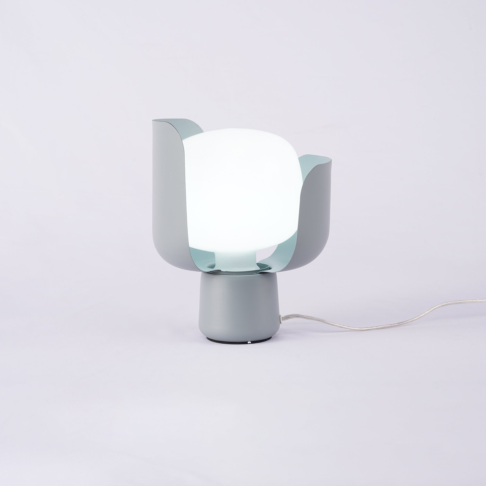Blom-Tischlampe