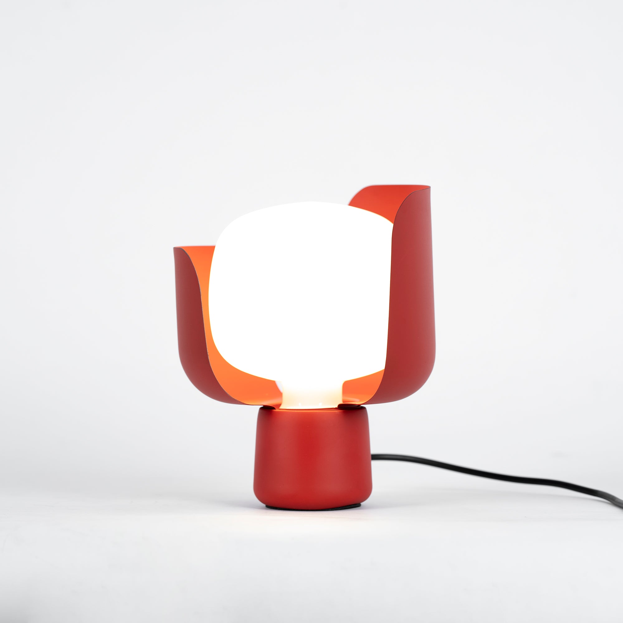 Blom-Tischlampe