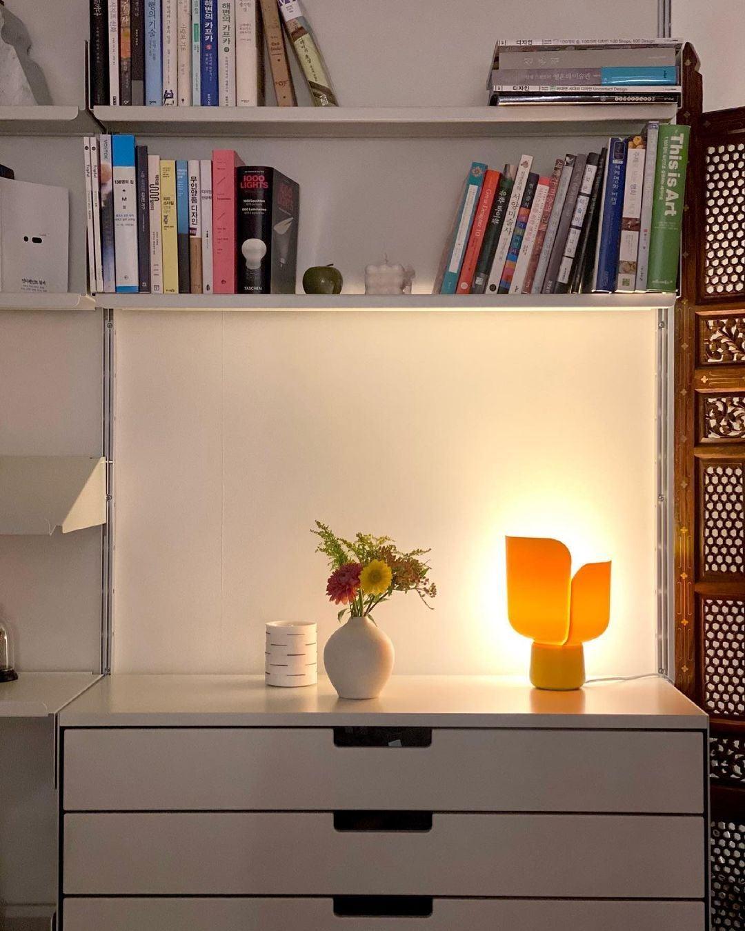 Blom-Tischlampe