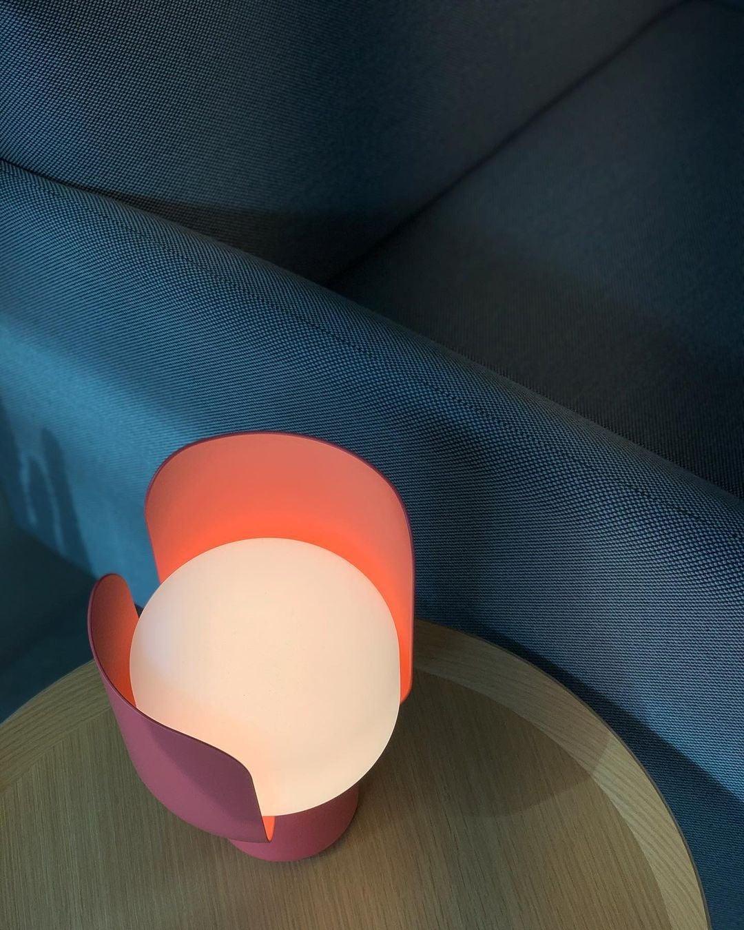 Blom-Tischlampe
