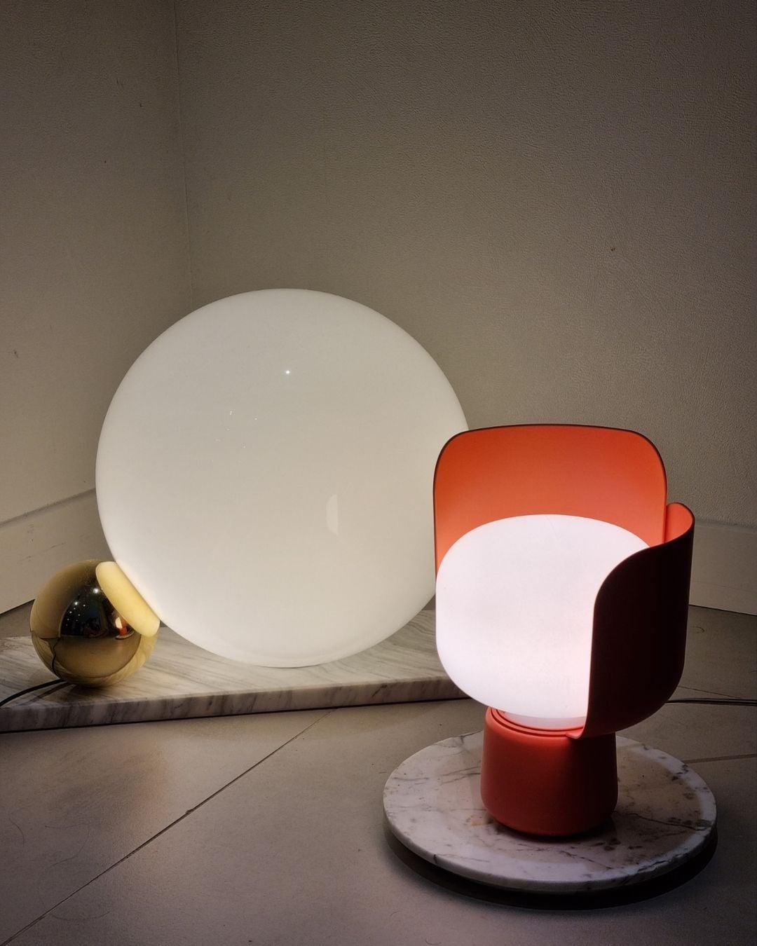 Blom-Tischlampe