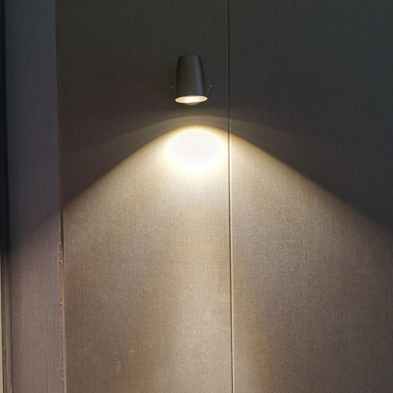 Bradley Wall Lamp - Decormote