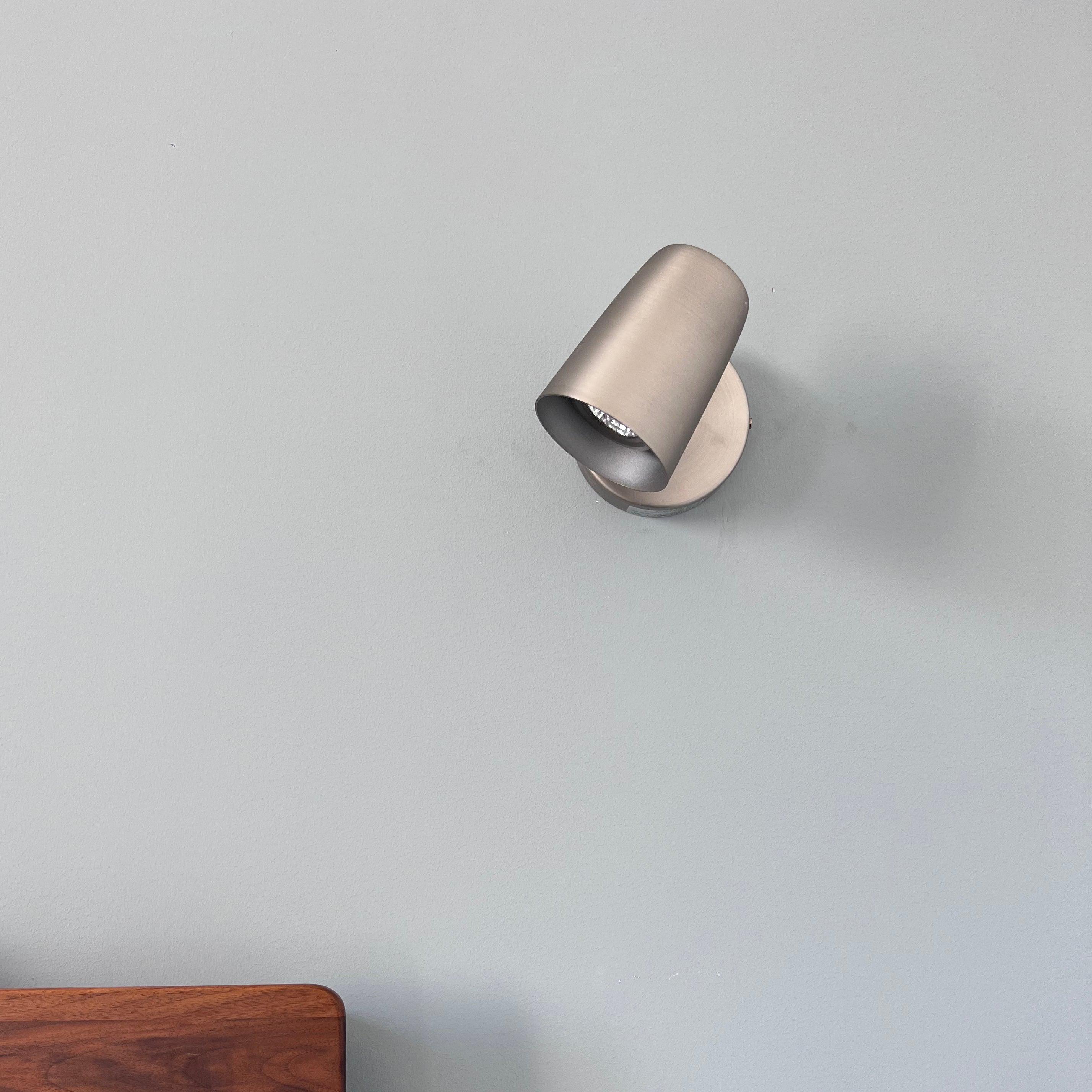 Bradley Wall Lamp - Decormote