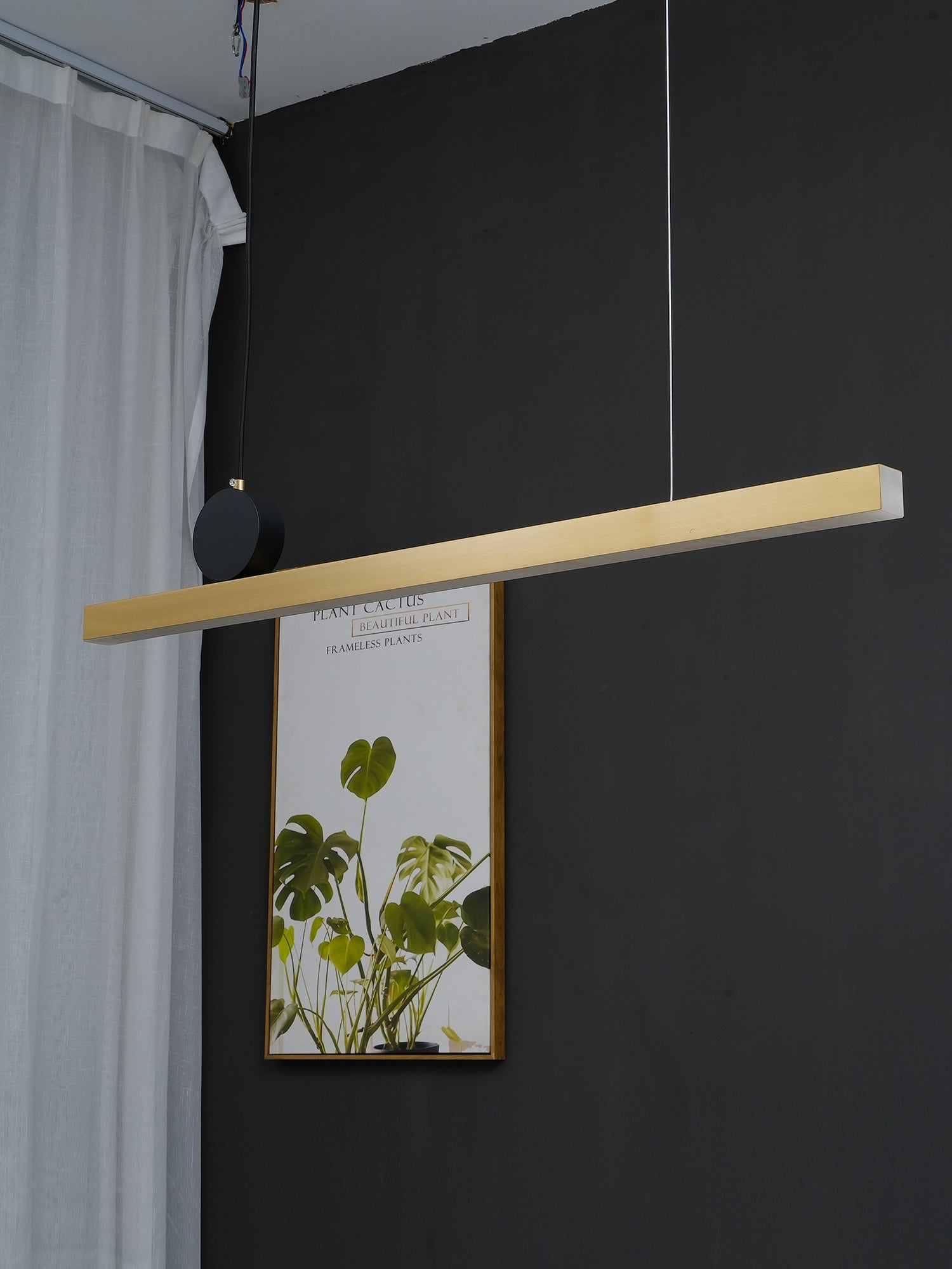 مصباح تعليق كال