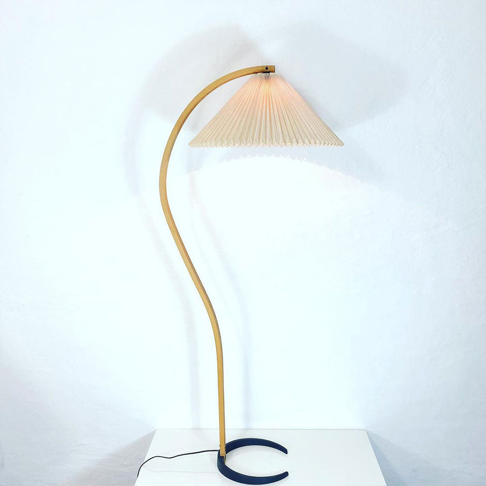 Caprani Floor Lamp.