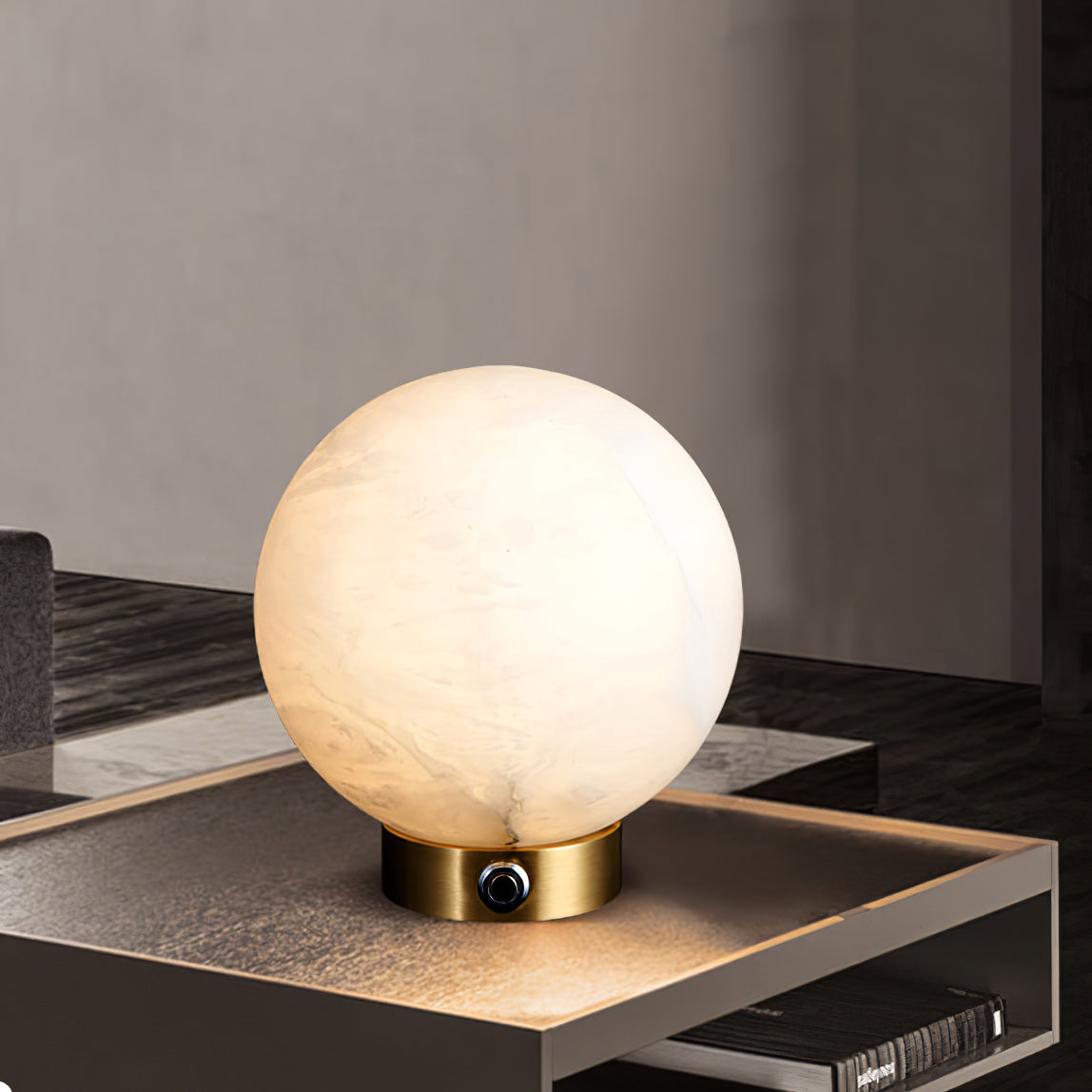 Carrara-Tischlampe