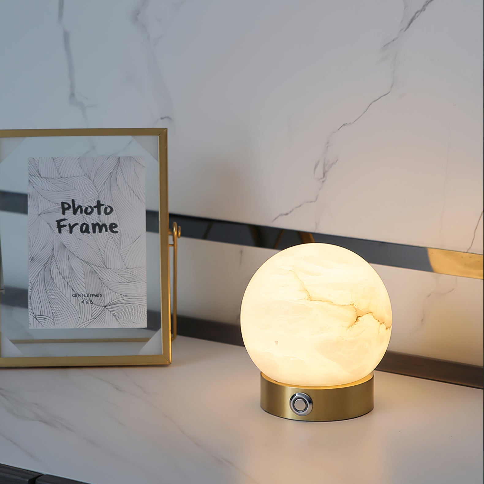 Carrara-Tischlampe