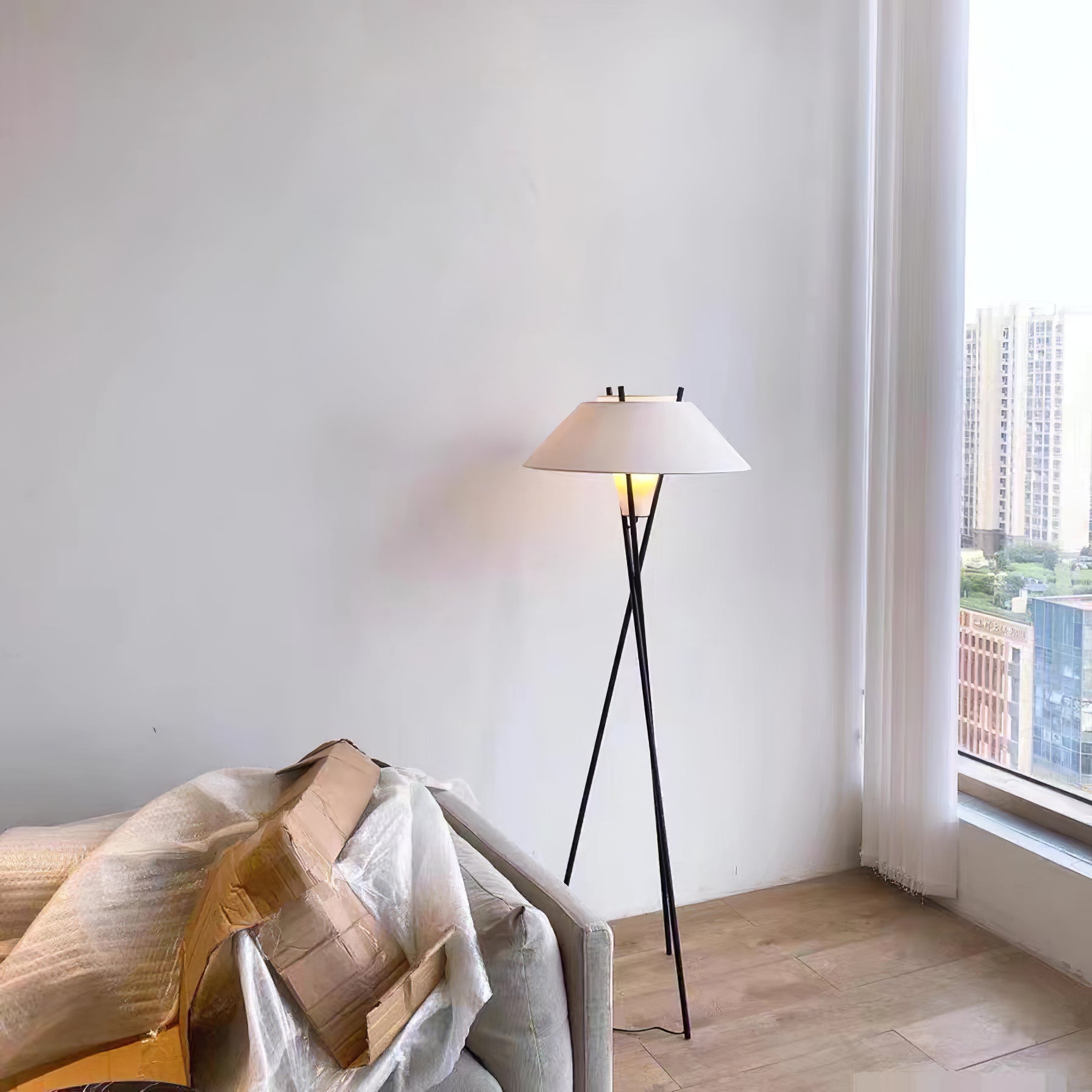 مصباح أرضي تشاني