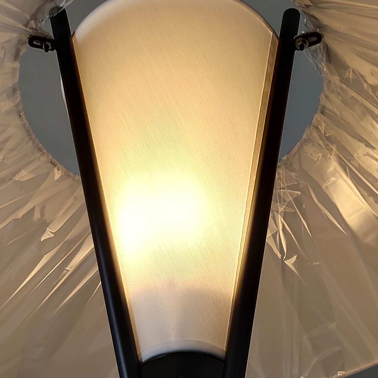 مصباح أرضي تشاني