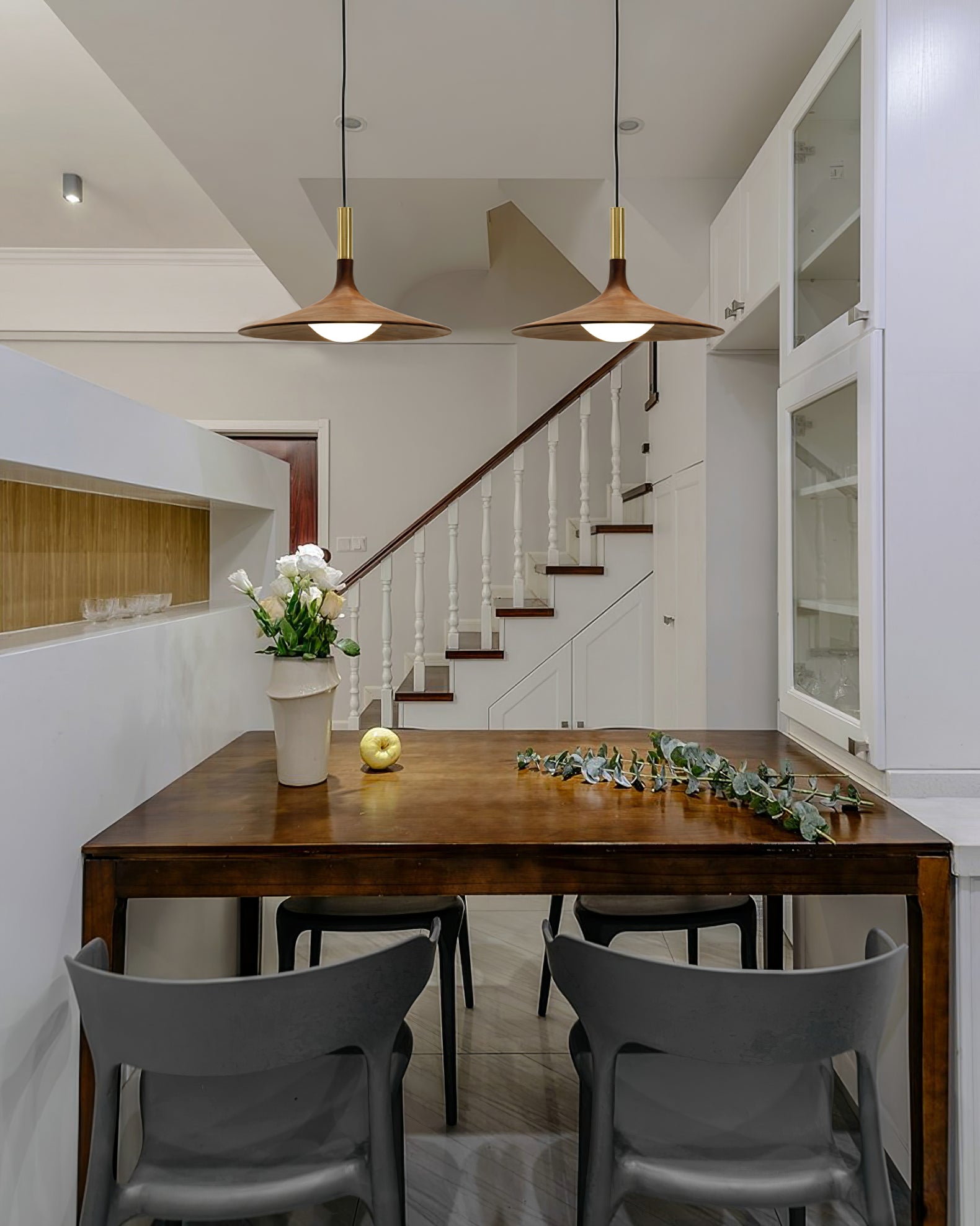 Cheek Pendant Lamp