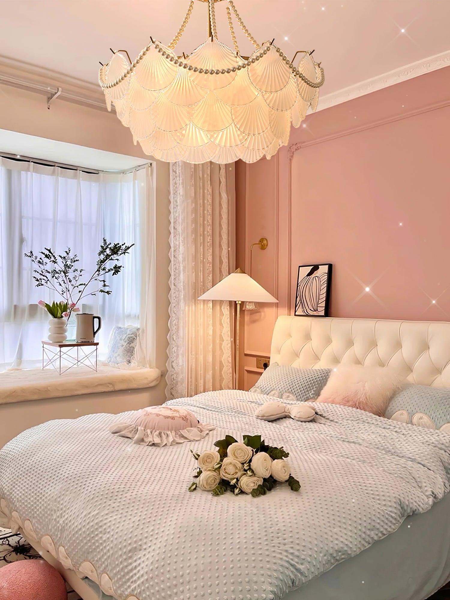 Doli Shell Chandelier - Decormote