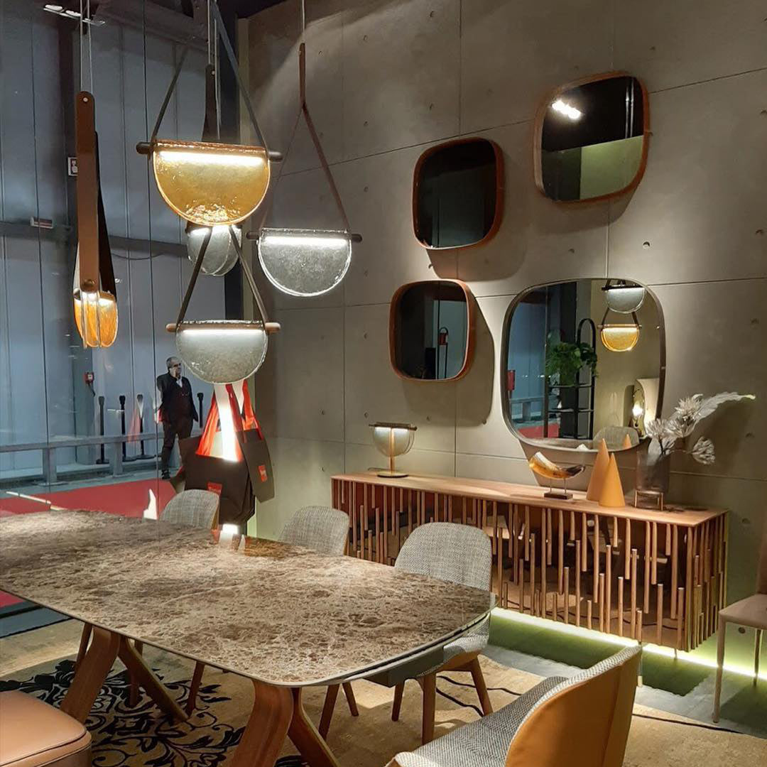 دالي مصباح معلق