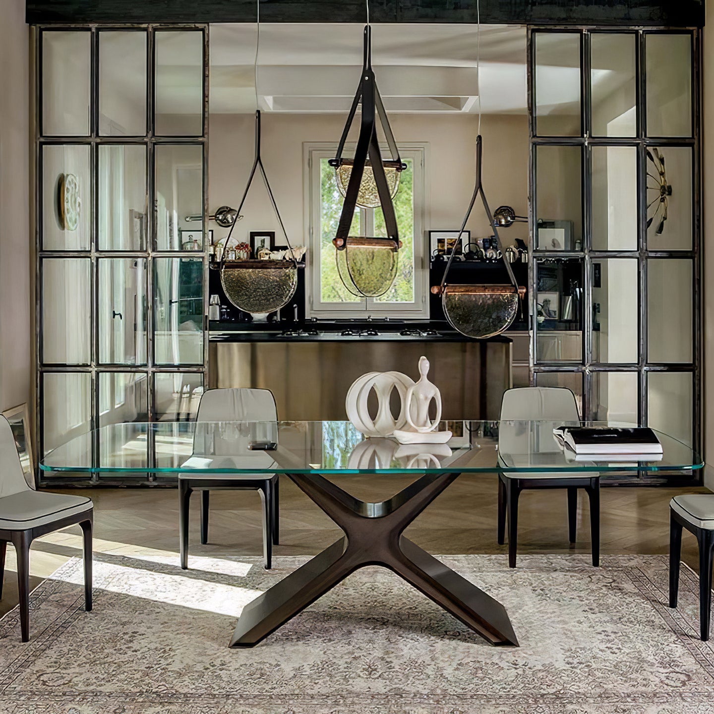 دالي مصباح معلق