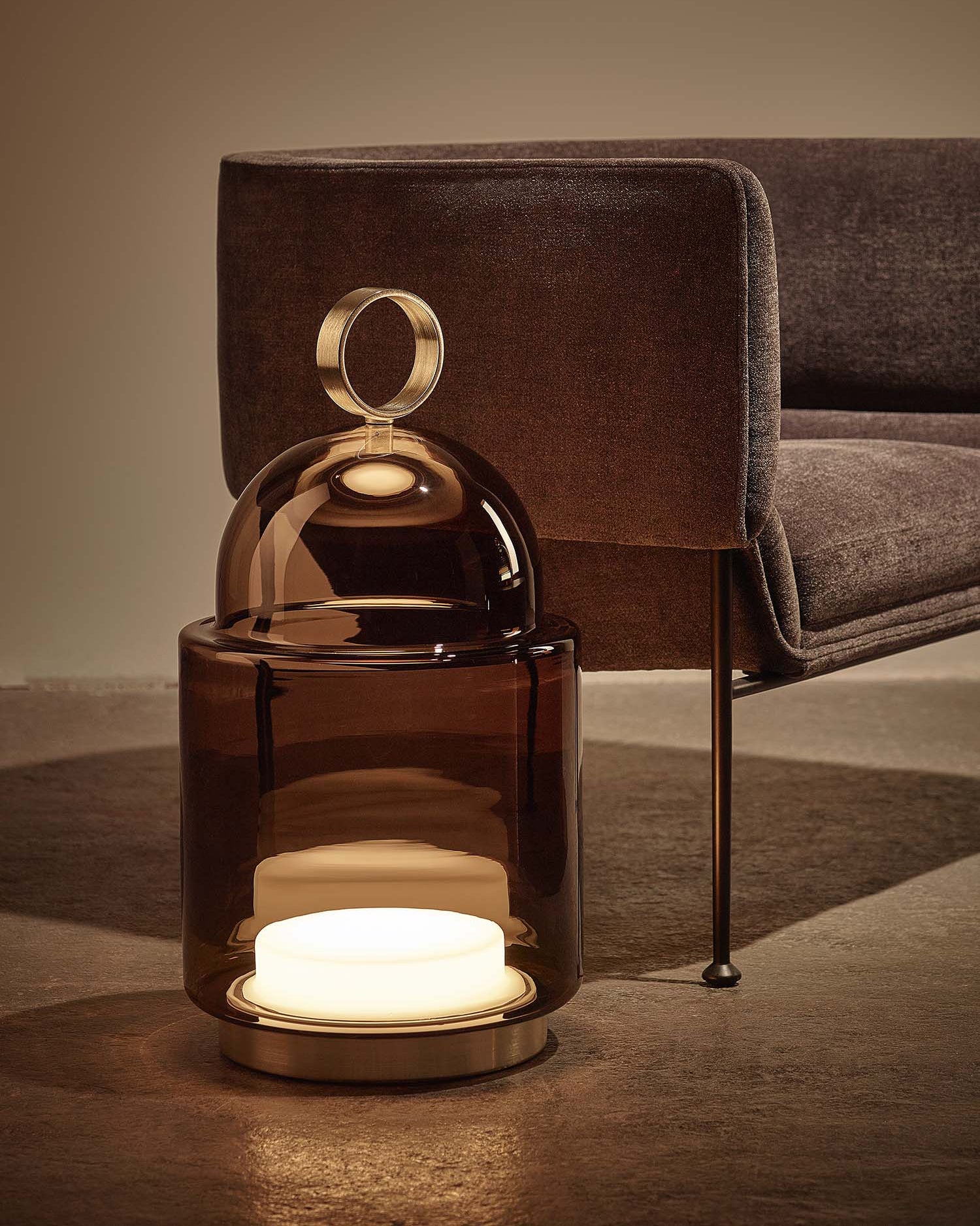 Dome Nomad Tischlampe