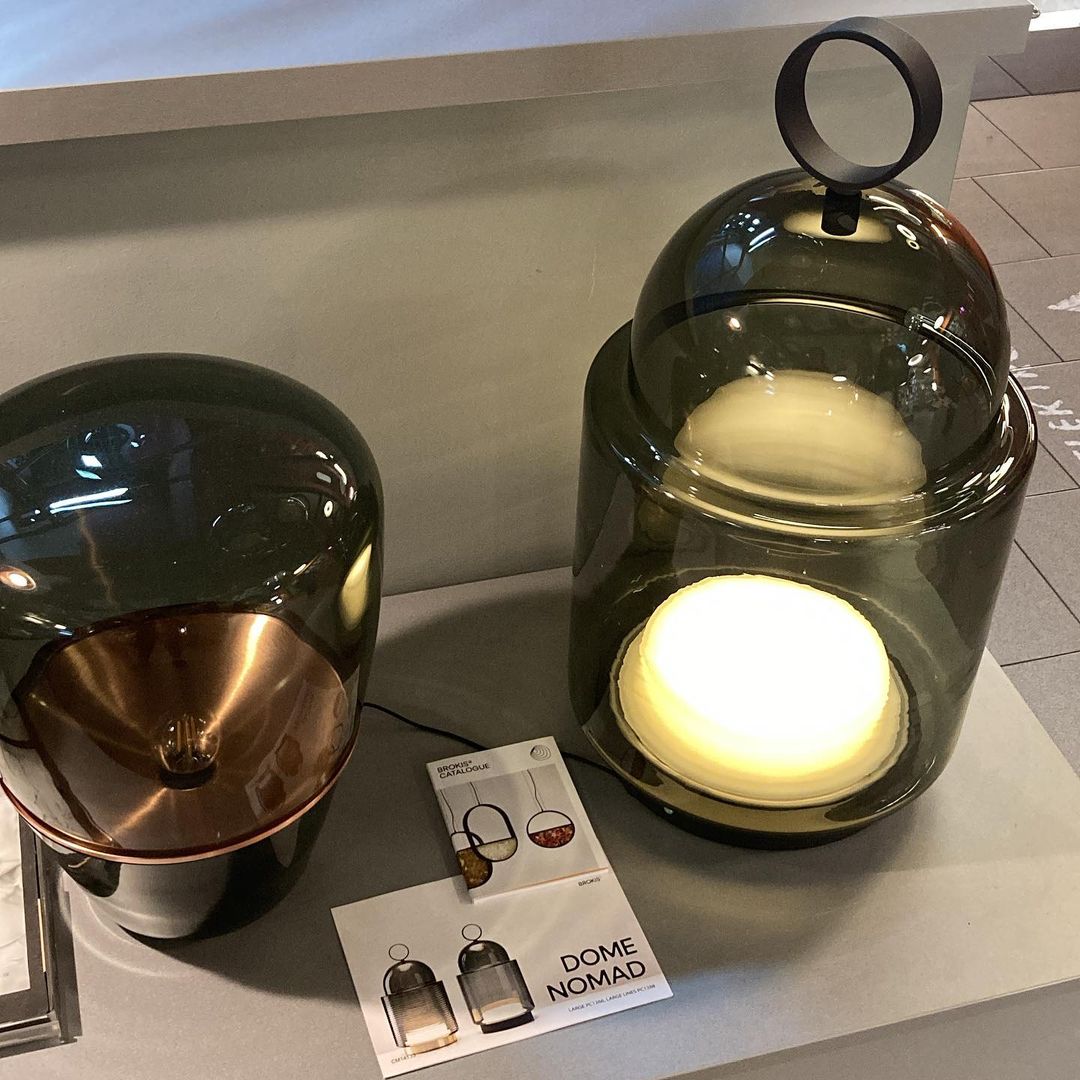 Dome Nomad Tischlampe