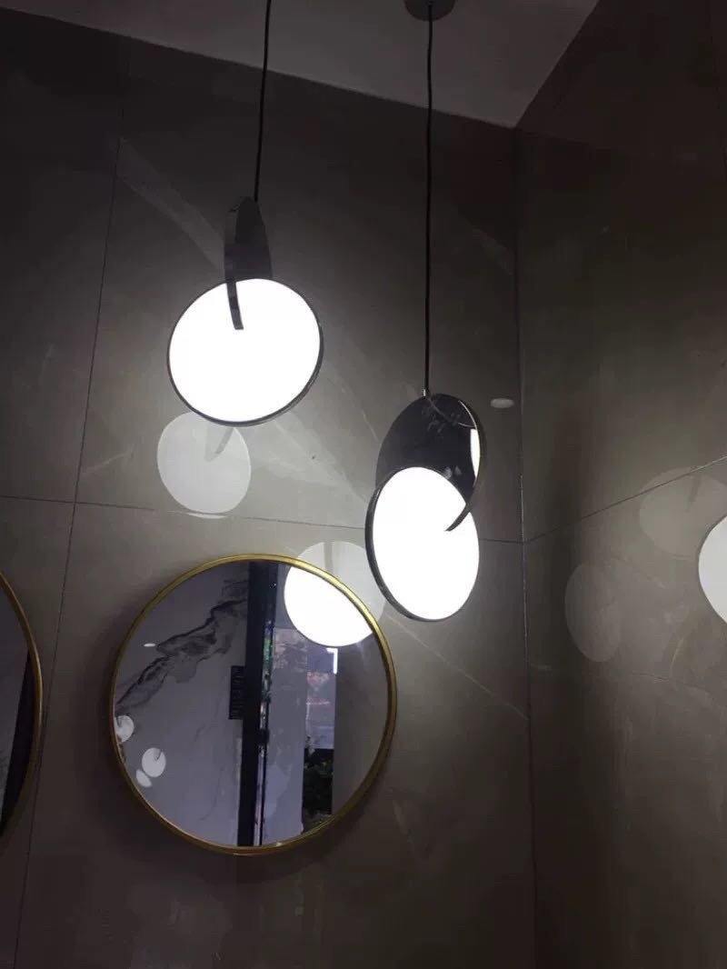 Eclipse Pendant Light