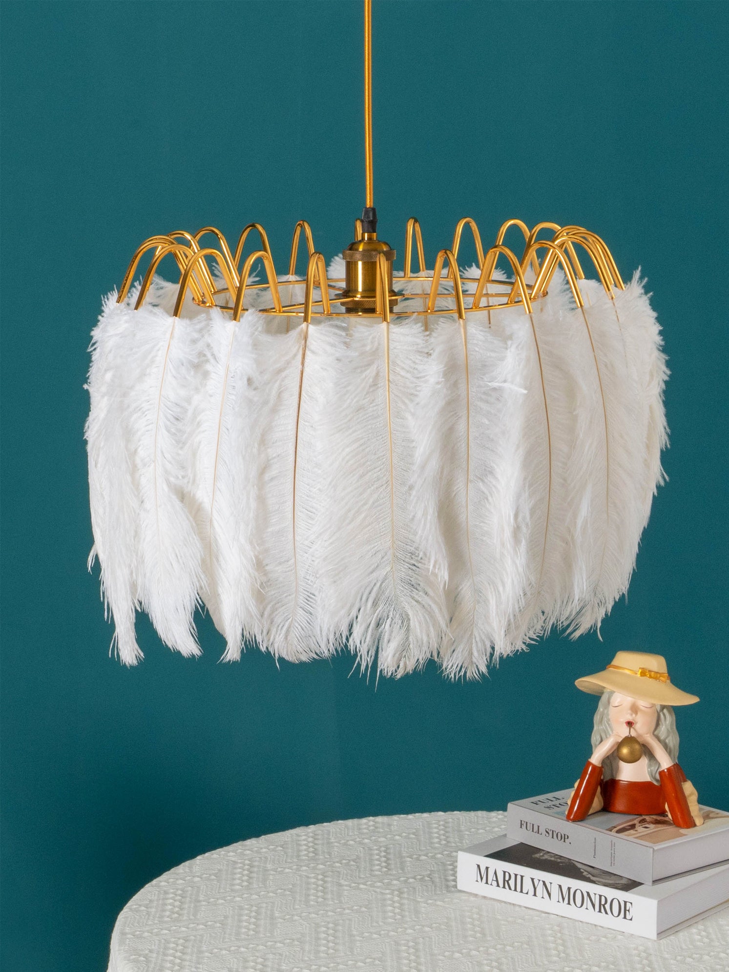 Lámpara colgante de plumas