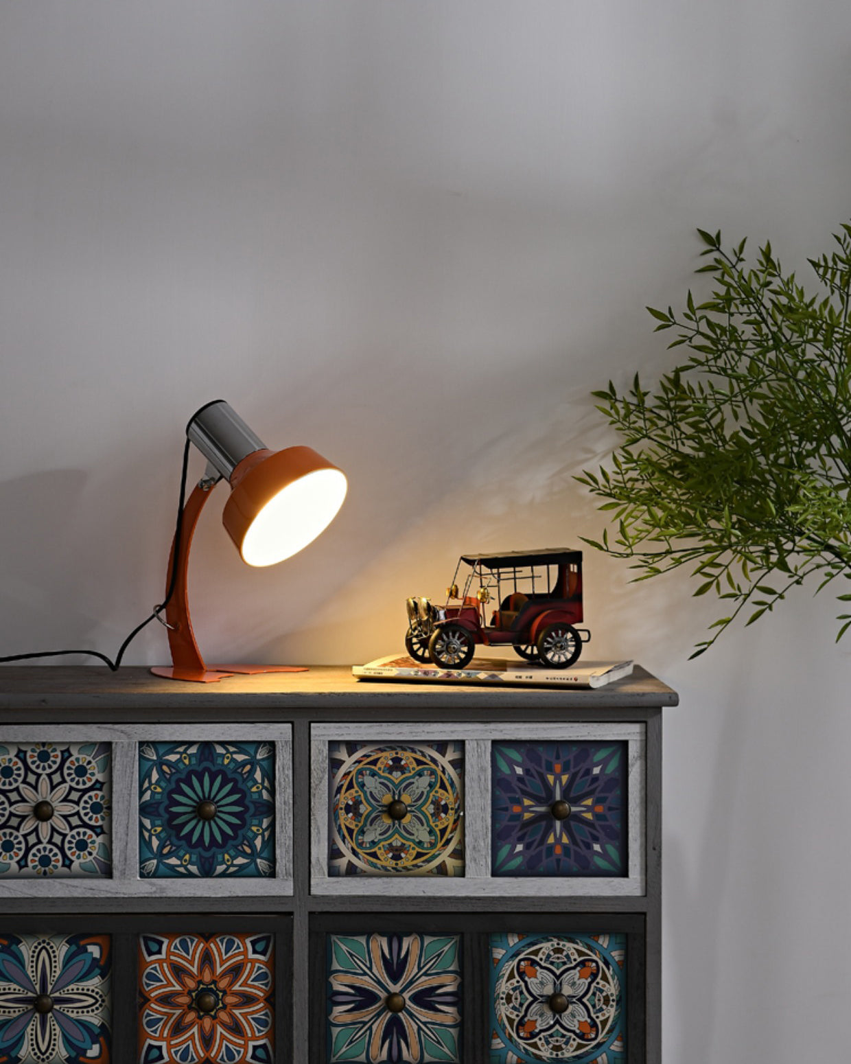 Flash Table Lamp