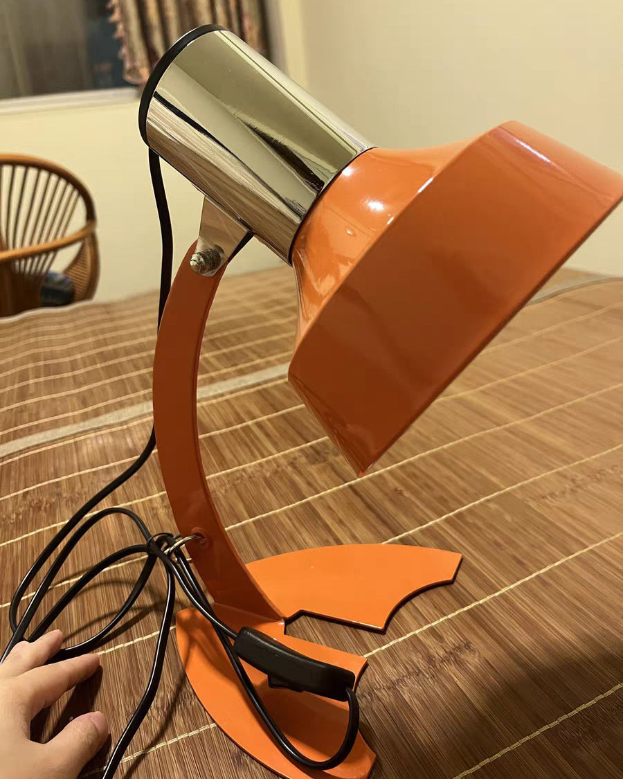 Flash Table Lamp