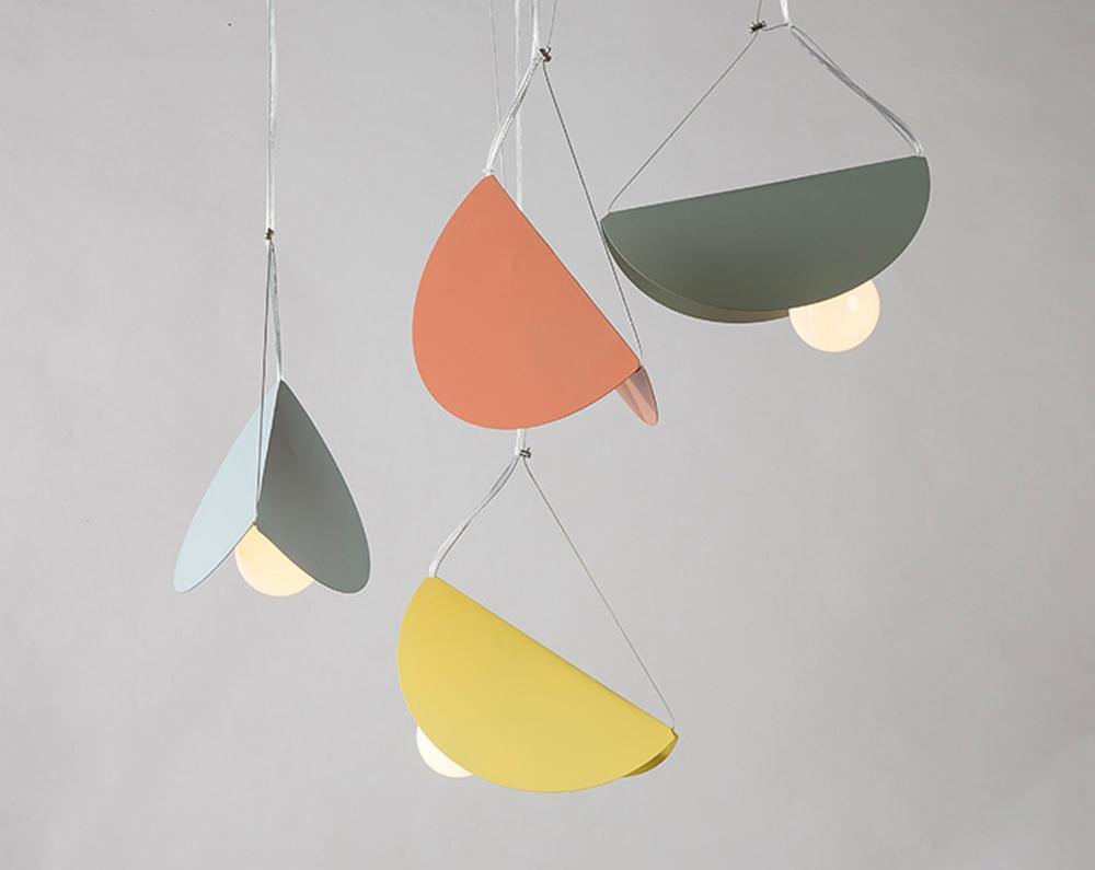 Glider pendant light