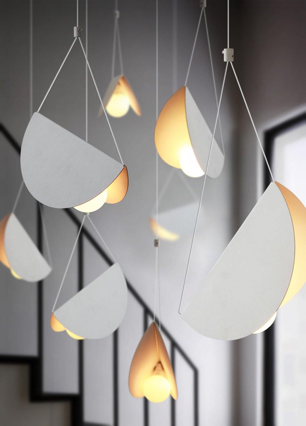 Glider pendant light