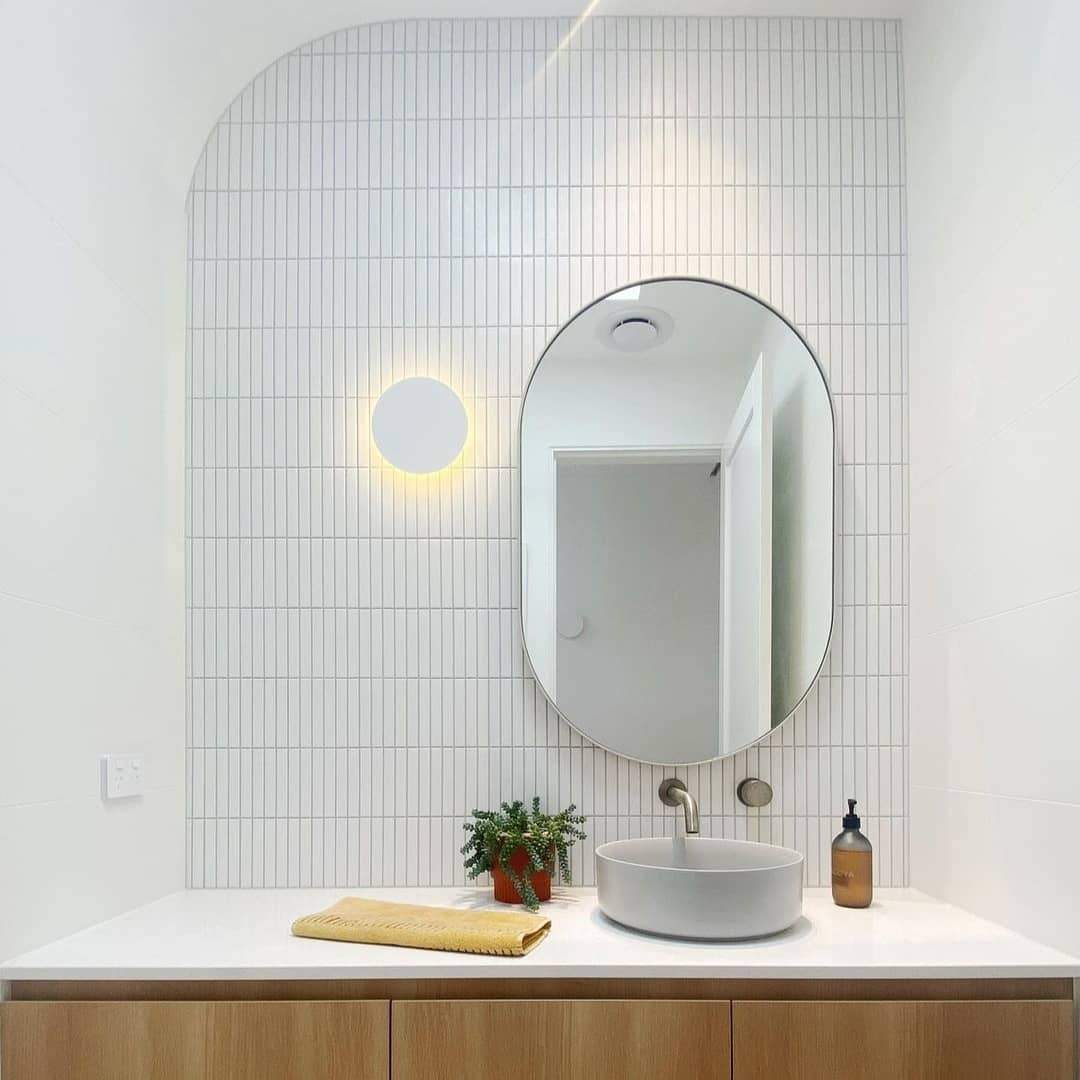 Gossa Sconce.