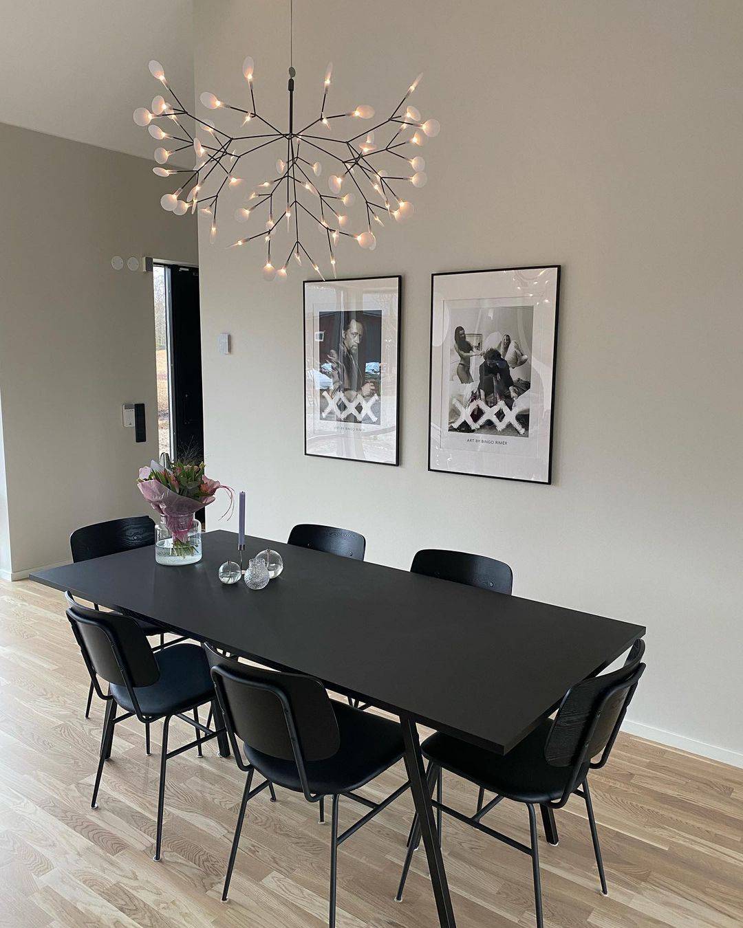 Candelabros negros Heracleum