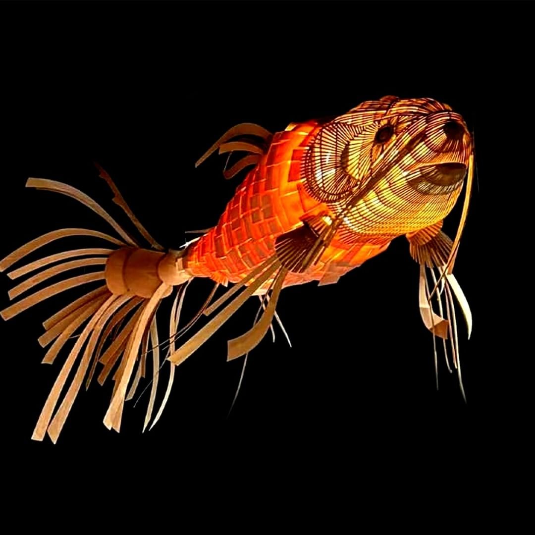 Koi-Kronleuchter