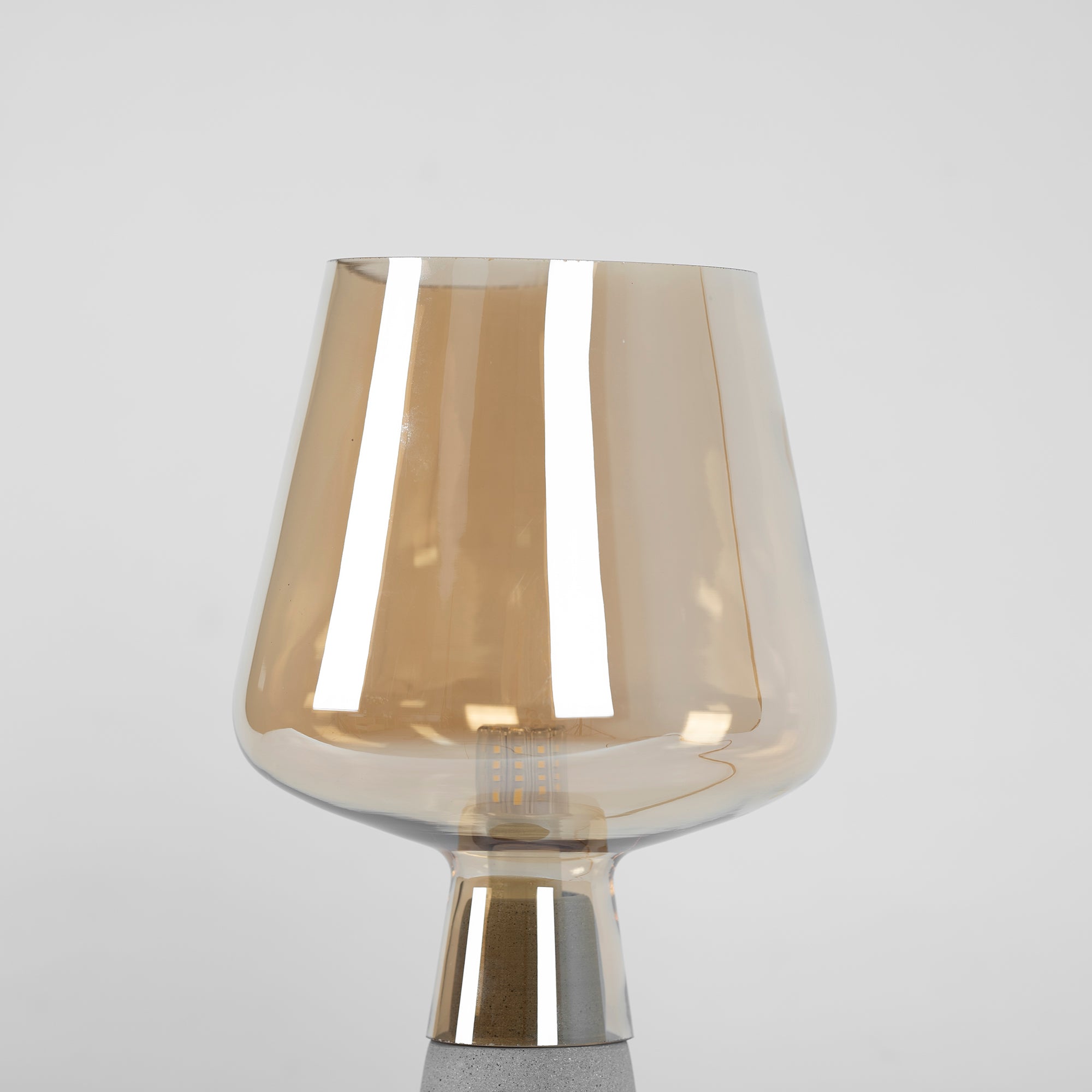 Leas Glass Table Lamp