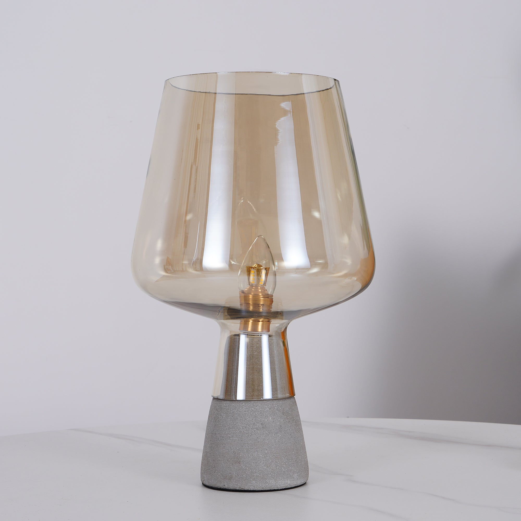 Leas Glass Table Lamp