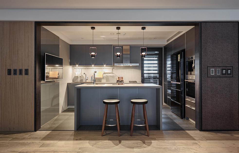 Ling P1 LED Pendant light