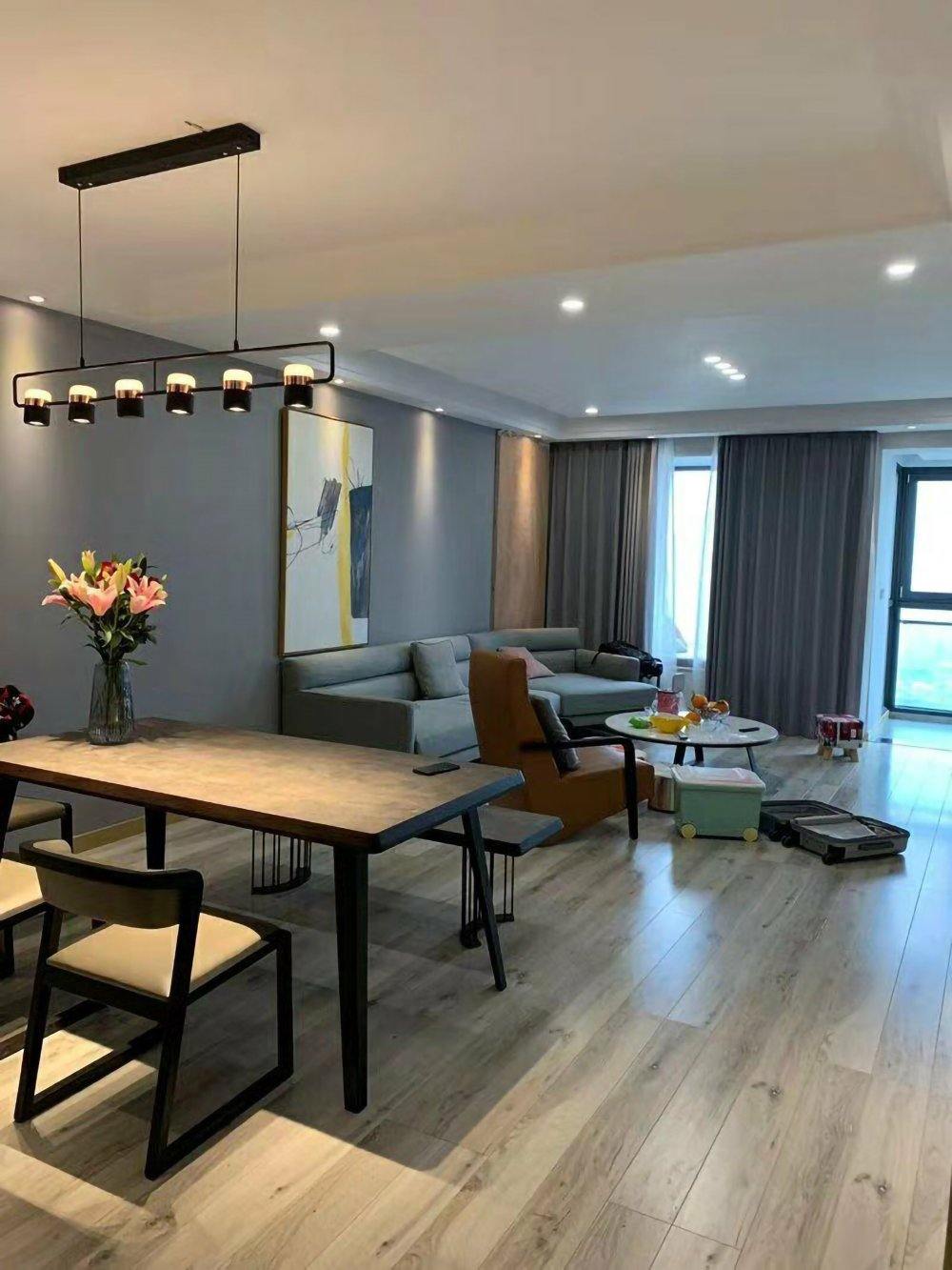 Ling P1 LED Pendant light