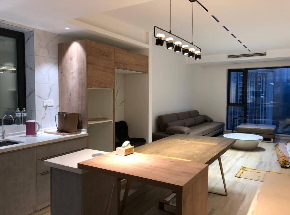 Ling P1 LED Pendant light