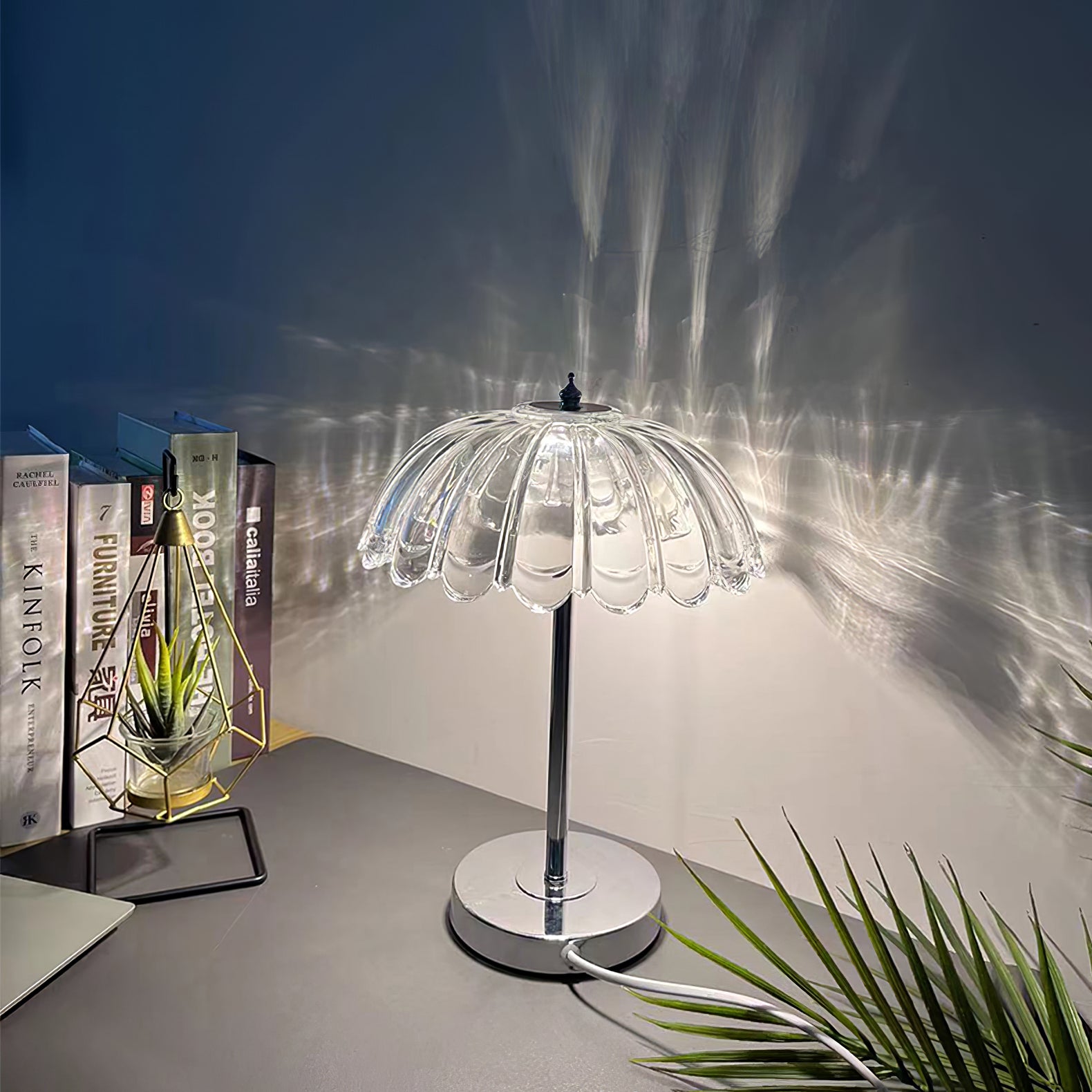 مصباح طاولة لوتس