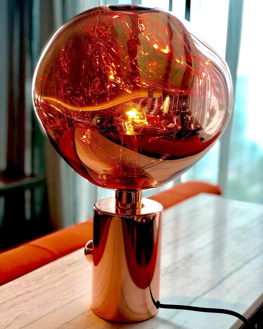 Melt Table Light
